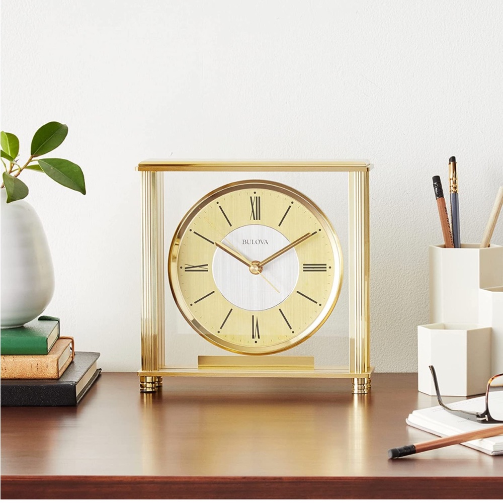 Mantle Clock - Picture 4 of 4